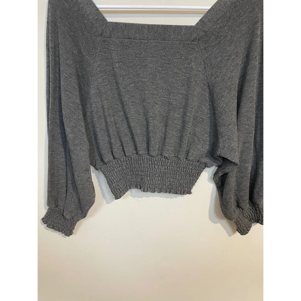 Free People Gray Square Neck Smocked Long Sleeve Size XS Boho Feminine Classic‎